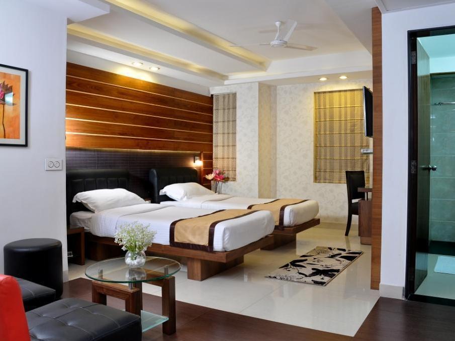Hotel Niharika Kalküta Dış mekan fotoğraf